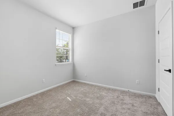 $2,100 | 323 Tolo Drive, Elgin, TX 78621
