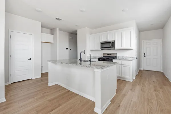 $2,100 | 323 Tolo Drive, Elgin, TX 78621