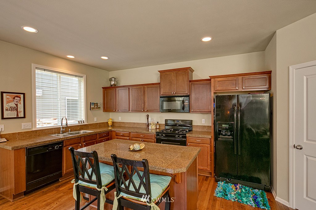 3610 183rd Place Southeast Bothell, WA 98012 - Photo 6 of 13