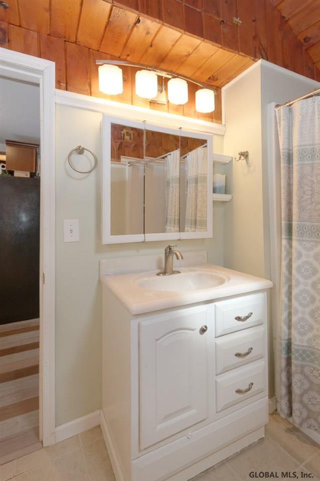 111 Fonda Road Cohoes, NY 12047 - Photo 22 of 33 Photo 23