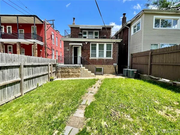 $285,000 | 2921 Brannon Avenue, St. Louis, MO 63139