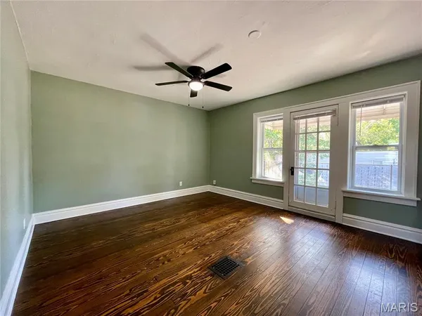 $285,000 | 2921 Brannon Avenue, St. Louis, MO 63139