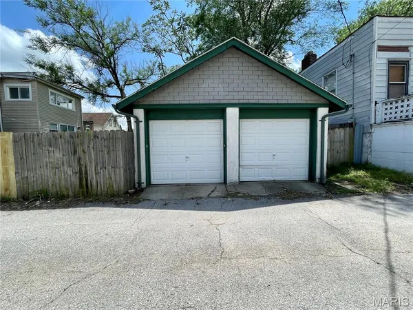 $285,000 | 2921 Brannon Avenue, St. Louis, MO 63139