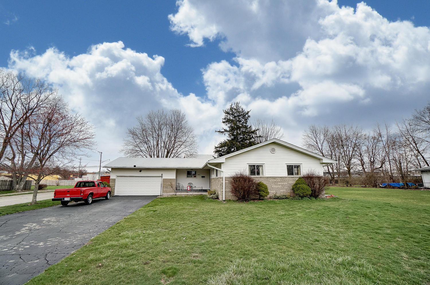 840 Ross Road Columbus, OH 43213 - Photo 1 of 47