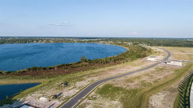 $703,289 | 19341 Lochside Lane, Mount Dora, FL 32757