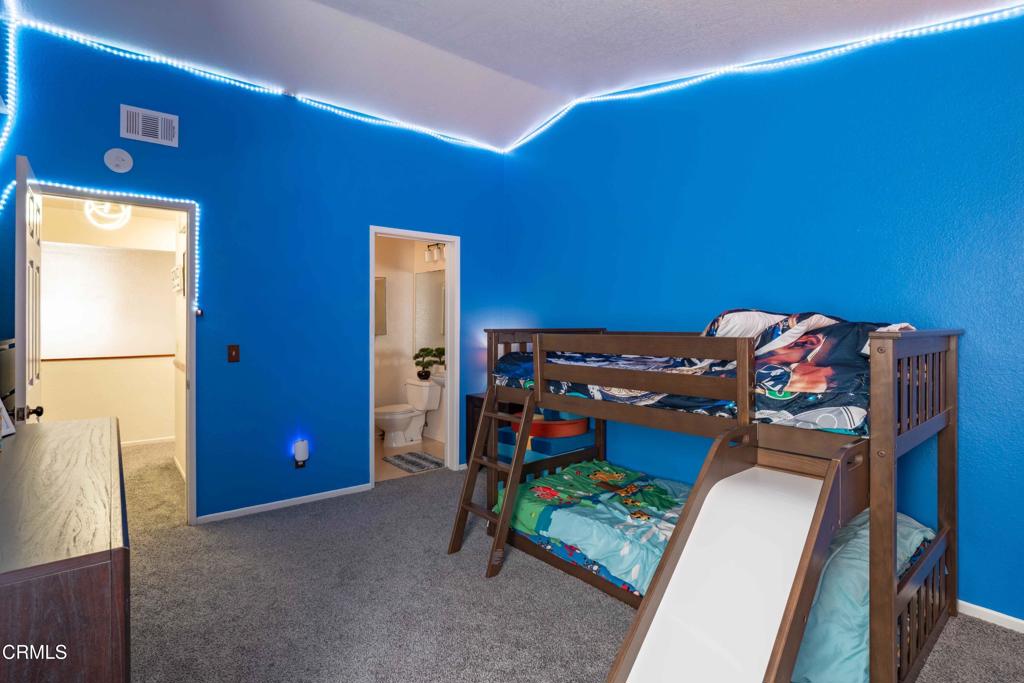 635 East Pleasant Valley Road Port Hueneme, CA 93041 - Photo 12 of 17