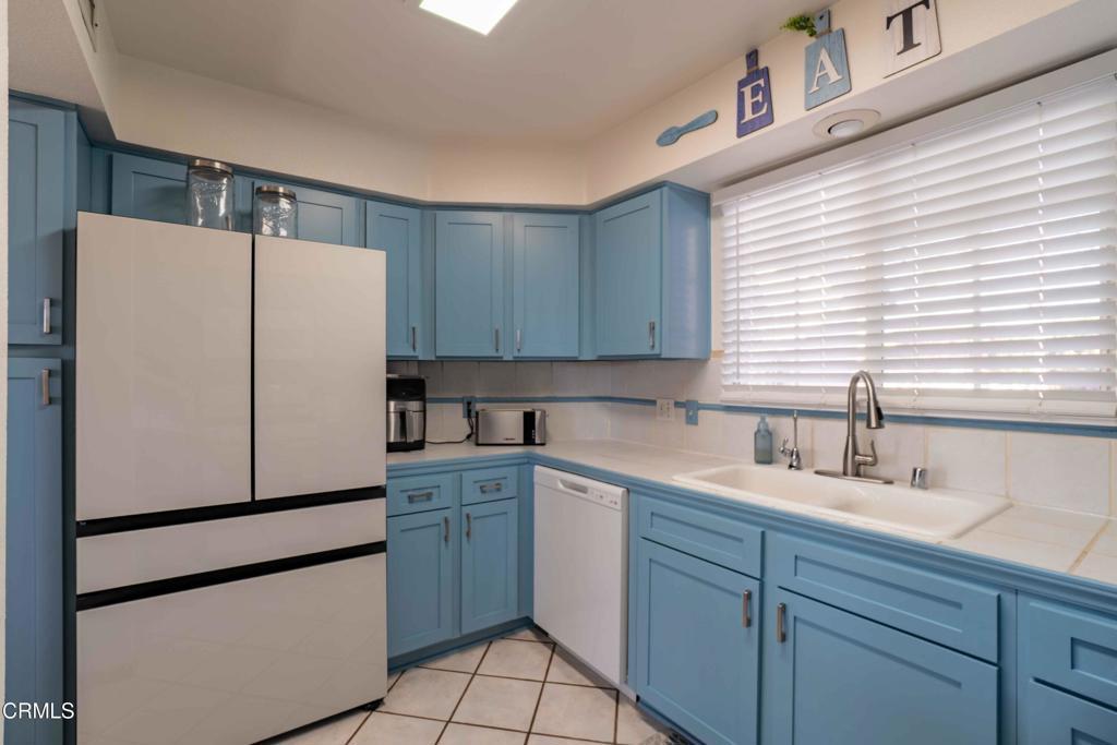 635 East Pleasant Valley Road Port Hueneme, CA 93041 - Photo 9 of 17