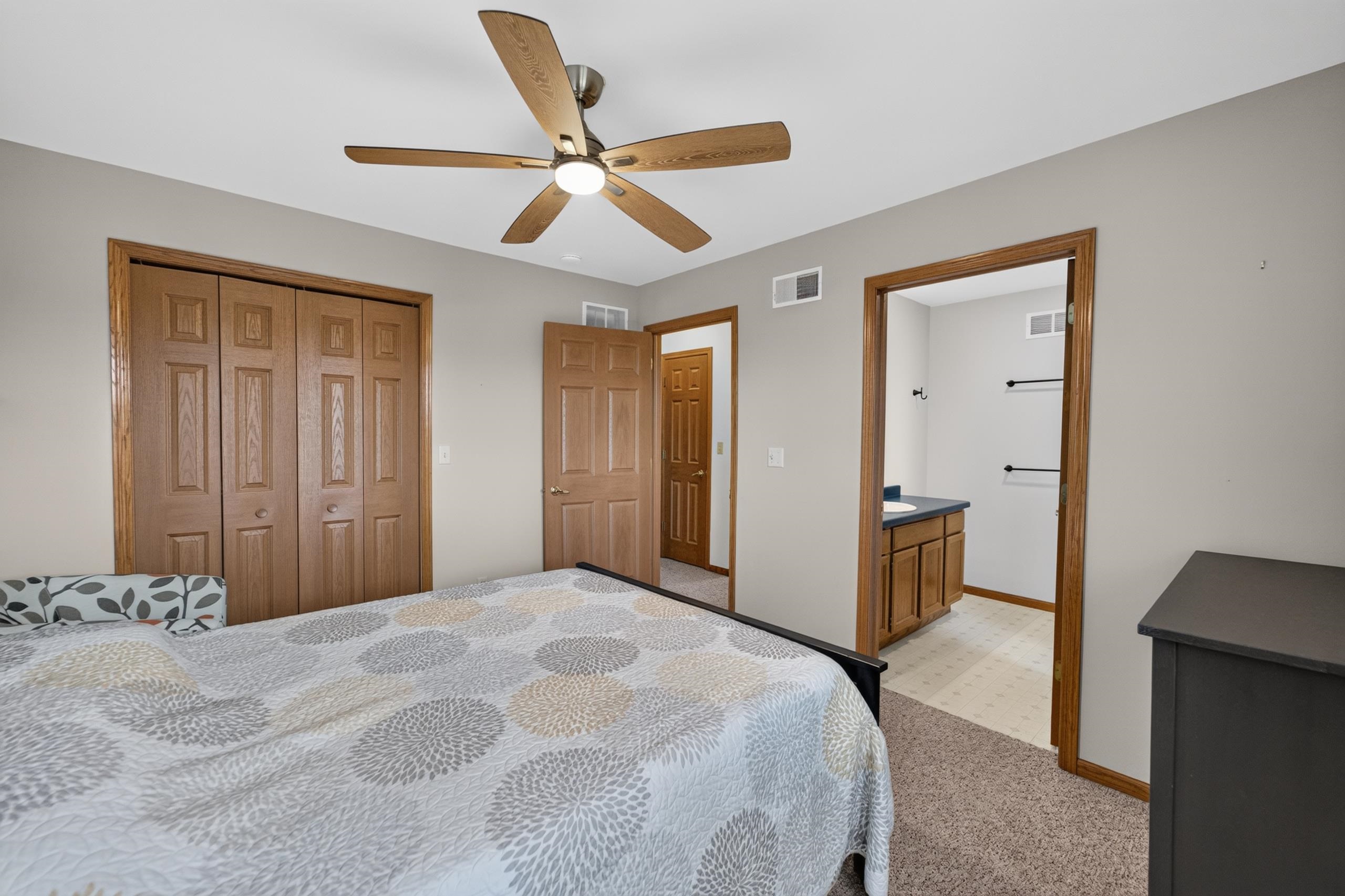 619 Windlach Street New Glarus, WI 53574 - Photo 18 of 37