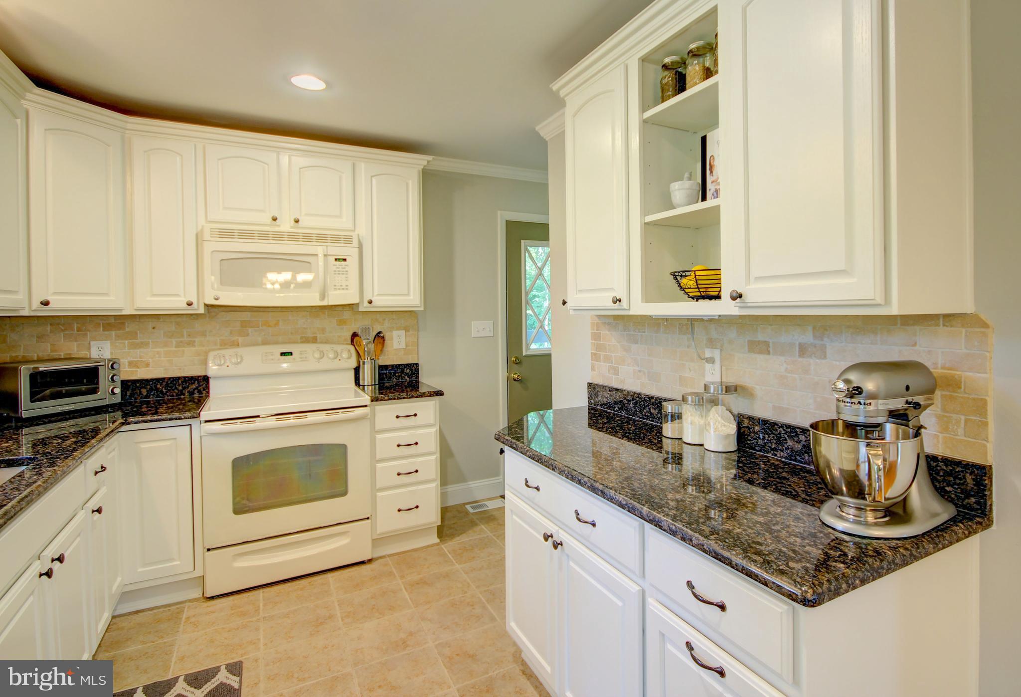 4934 Fleming Road Mount Airy, MD 21771 - Photo 2 of 42 Updated custom kitchen