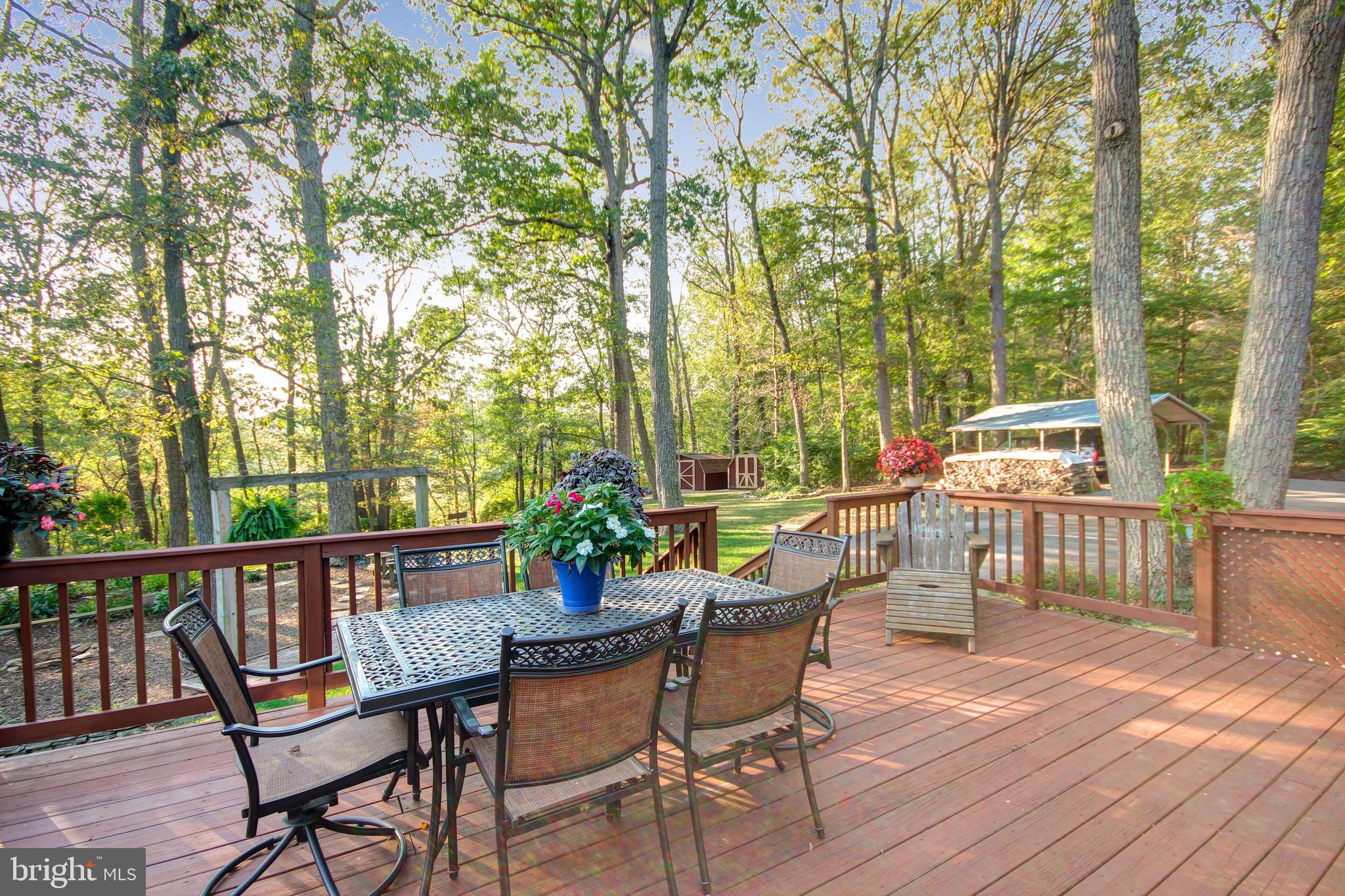 4934 Fleming Road Mount Airy, MD 21771 - Photo 40 of 42 20x15 deck