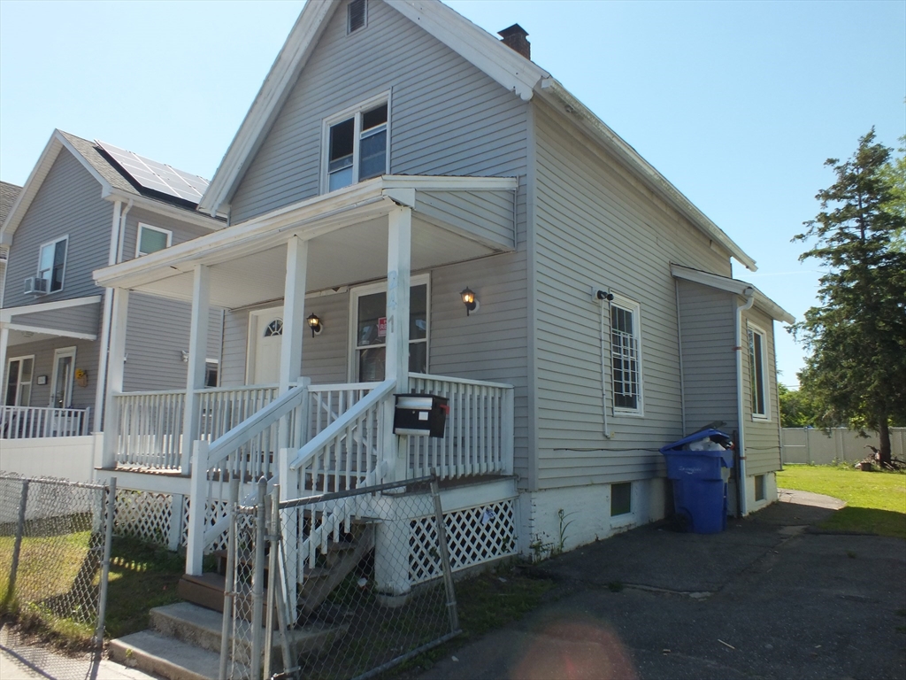 241 Tyler Street Springfield, MA 01109 - Photo 23 of 23