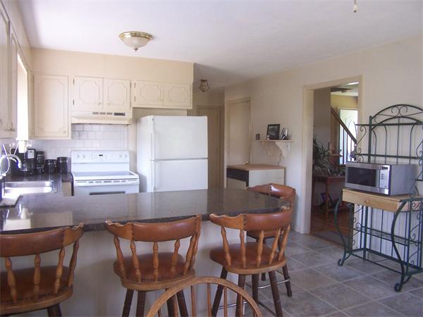 25 Bixby Road Spencer, MA 01562 - Photo 5 of 26 Gallery Image 5