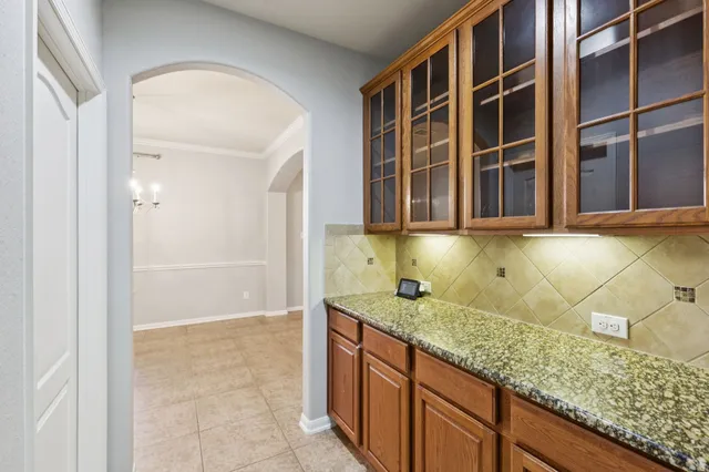 $520,000 | 9631 West Amber Bluff Lane, Katy, TX 77494