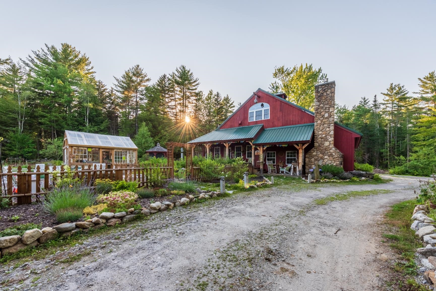 579 Center Road Goshen, NH 03752 - Photo 1 of 40