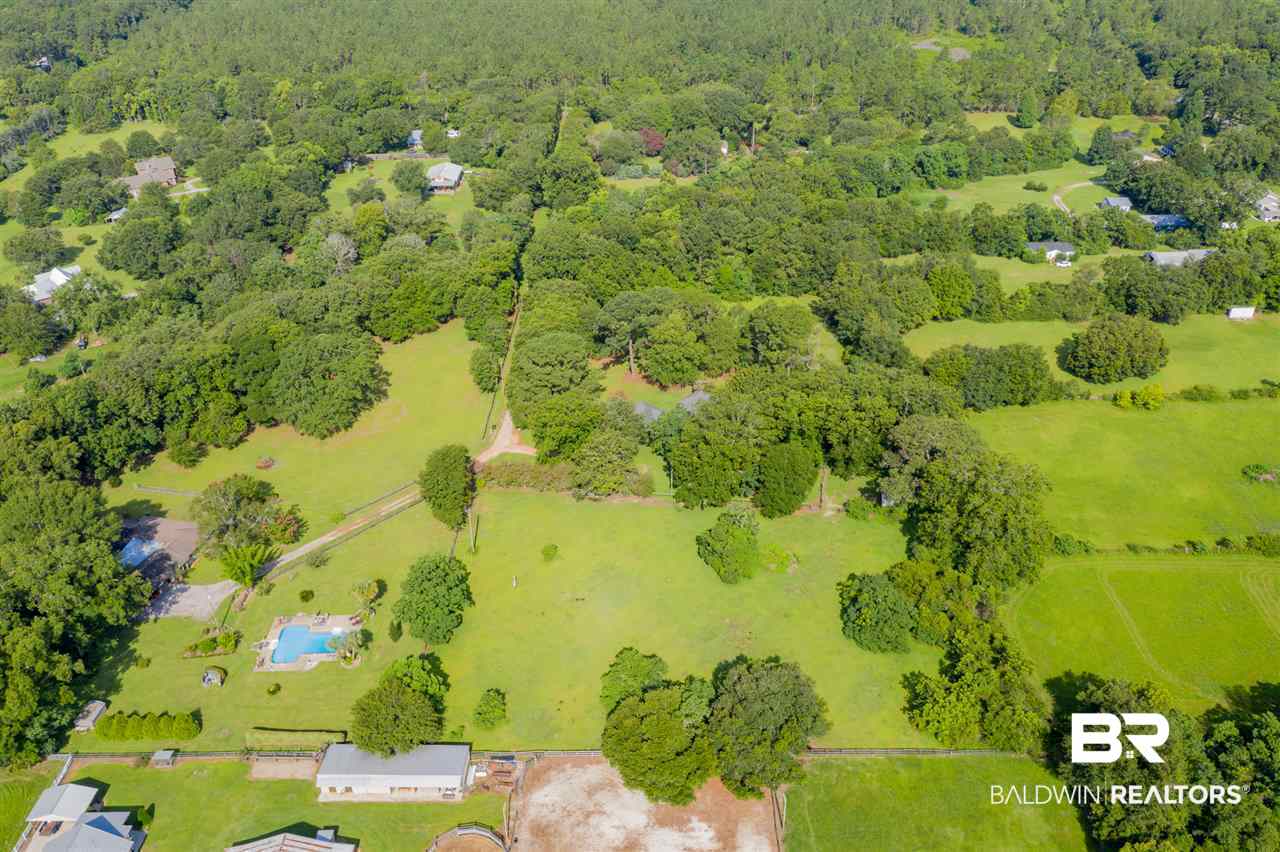 15812 Old Pierce Road Fairhope, AL 36532 - Photo 9 of 36
