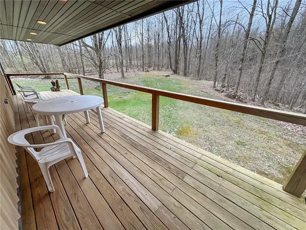 $210,000 | 22441 Rockdale Road, Cambridge Springs, PA 16403