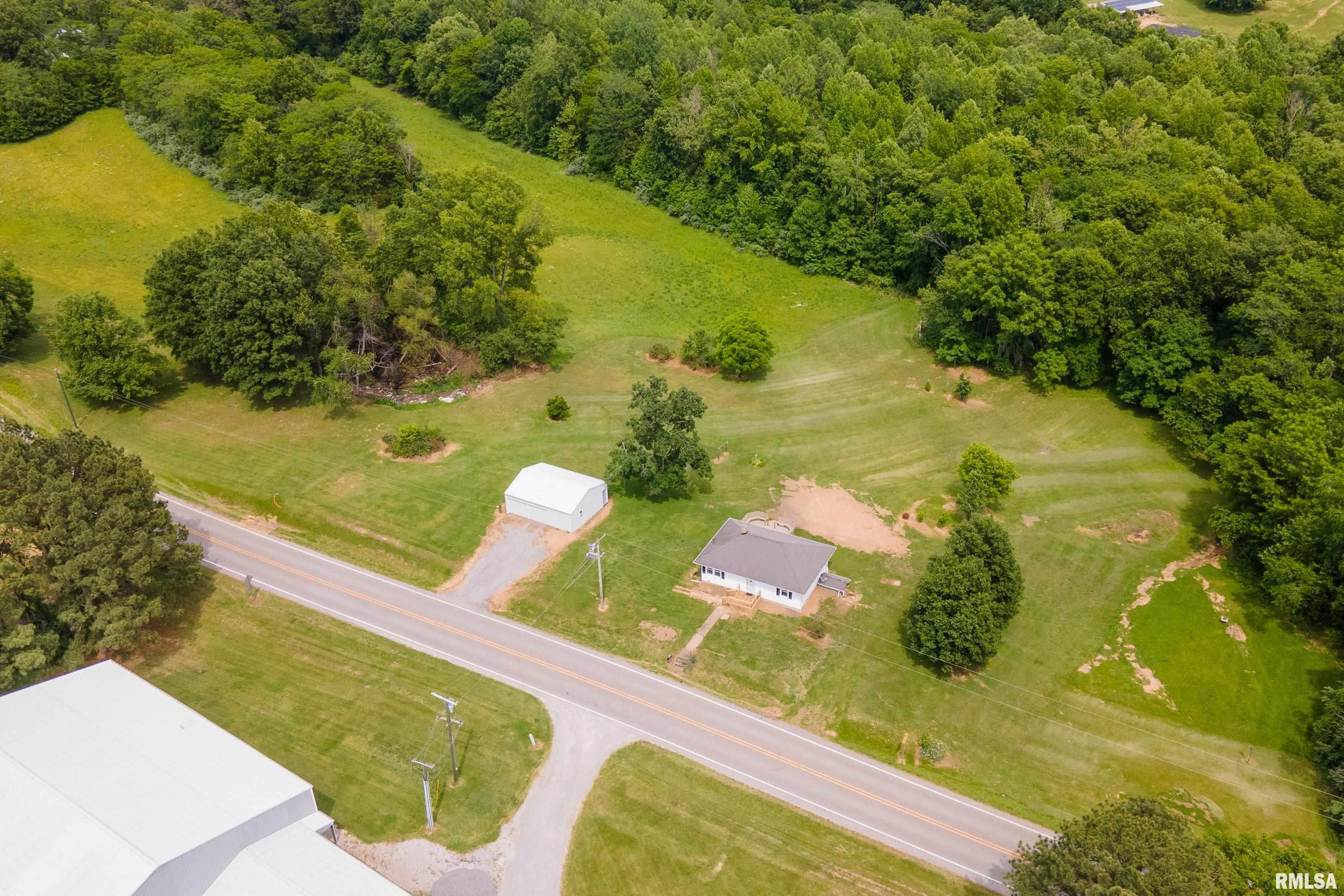 5924 Saraville Road Creal Springs, IL 62922 - Photo 38 of 40