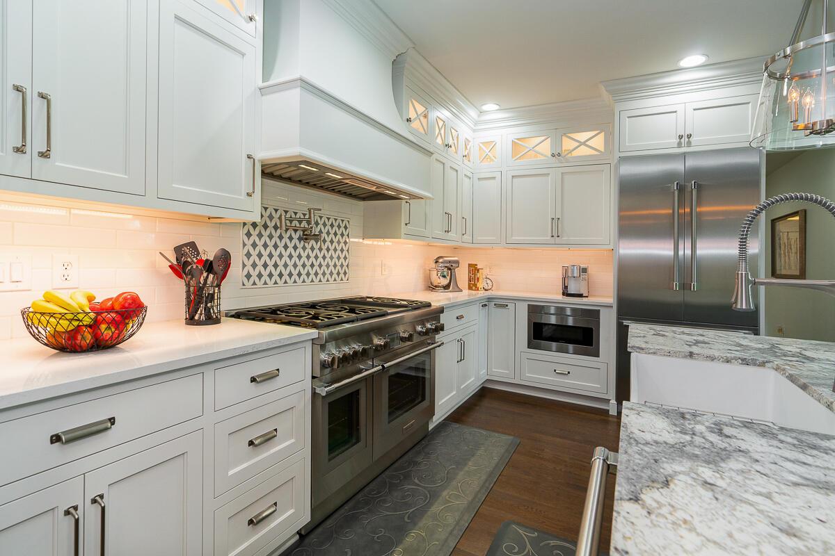 8298 Harlem Road Westerville, OH 43081 - Photo 17 of 66 Kitchen