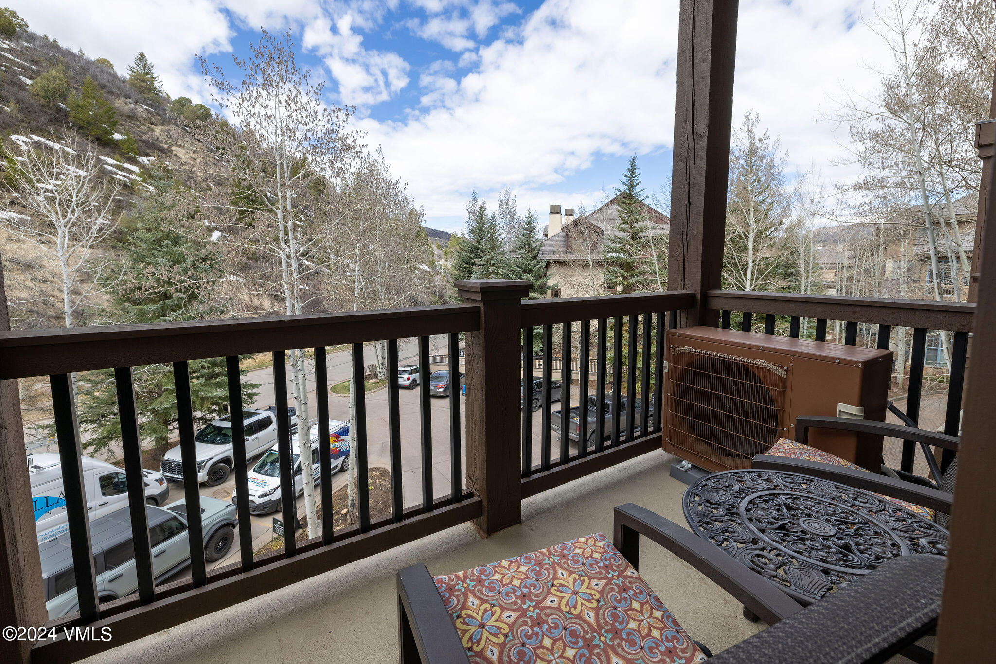 160 Cresta Road, Unit R306 Edwards, CO 81632 - Photo 8 of 12 alpine_club_306_exterior_deck03
