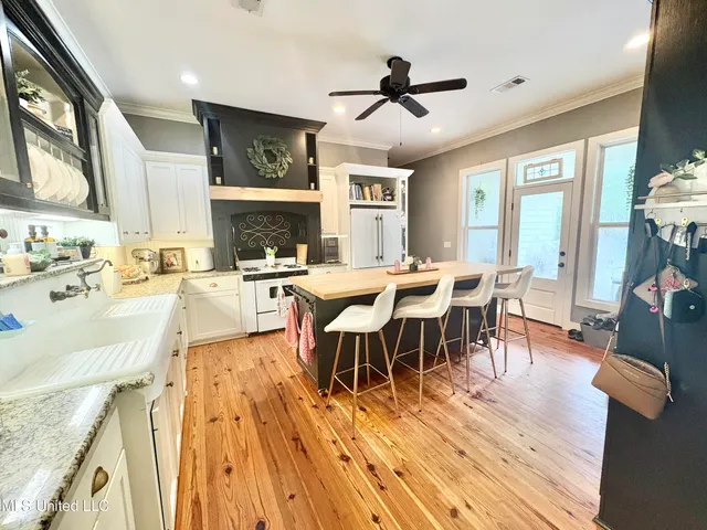 $585,000 | 3131 Highway 43, Brandon, MS 39047