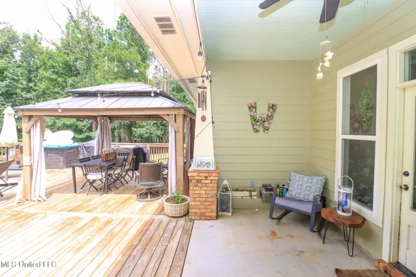 $585,000 | 3131 Highway 43, Brandon, MS 39047