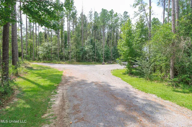 $585,000 | 3131 Highway 43, Brandon, MS 39047