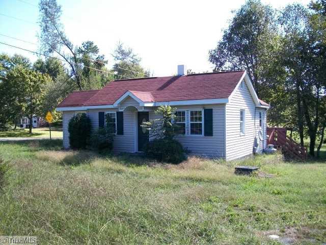 4416 Reidsville Road Winston-Salem, NC 27101 - Photo 1 of 5 Exterior Front.
