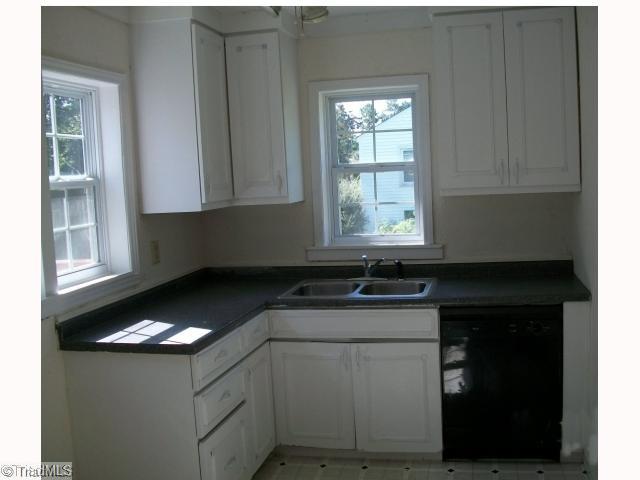 4416 Reidsville Road Winston-Salem, NC 27101 - Photo 5 of 5 Kitchen.