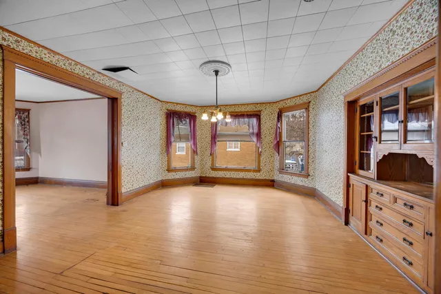 $299,000 | 1322 Main Street, Crete, IL 60417