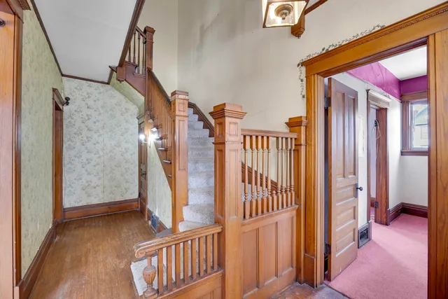 $299,000 | 1322 Main Street, Crete, IL 60417