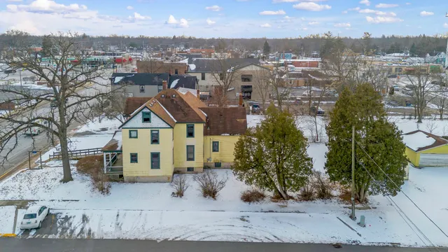 $299,000 | 1322 Main Street, Crete, IL 60417