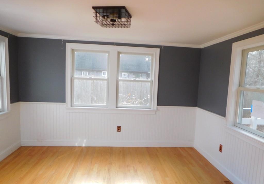 7 Sylvan Road Bourne, MA 02559 - Photo 4 of 12 Gallery Image 4