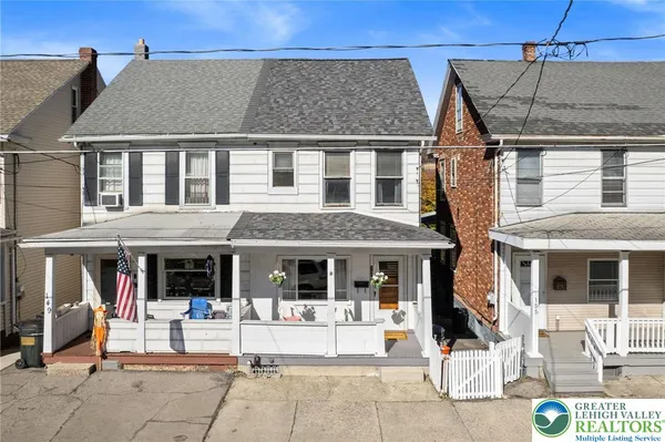 $1,200 | 151 East High Street, Coaldale, PA 18218