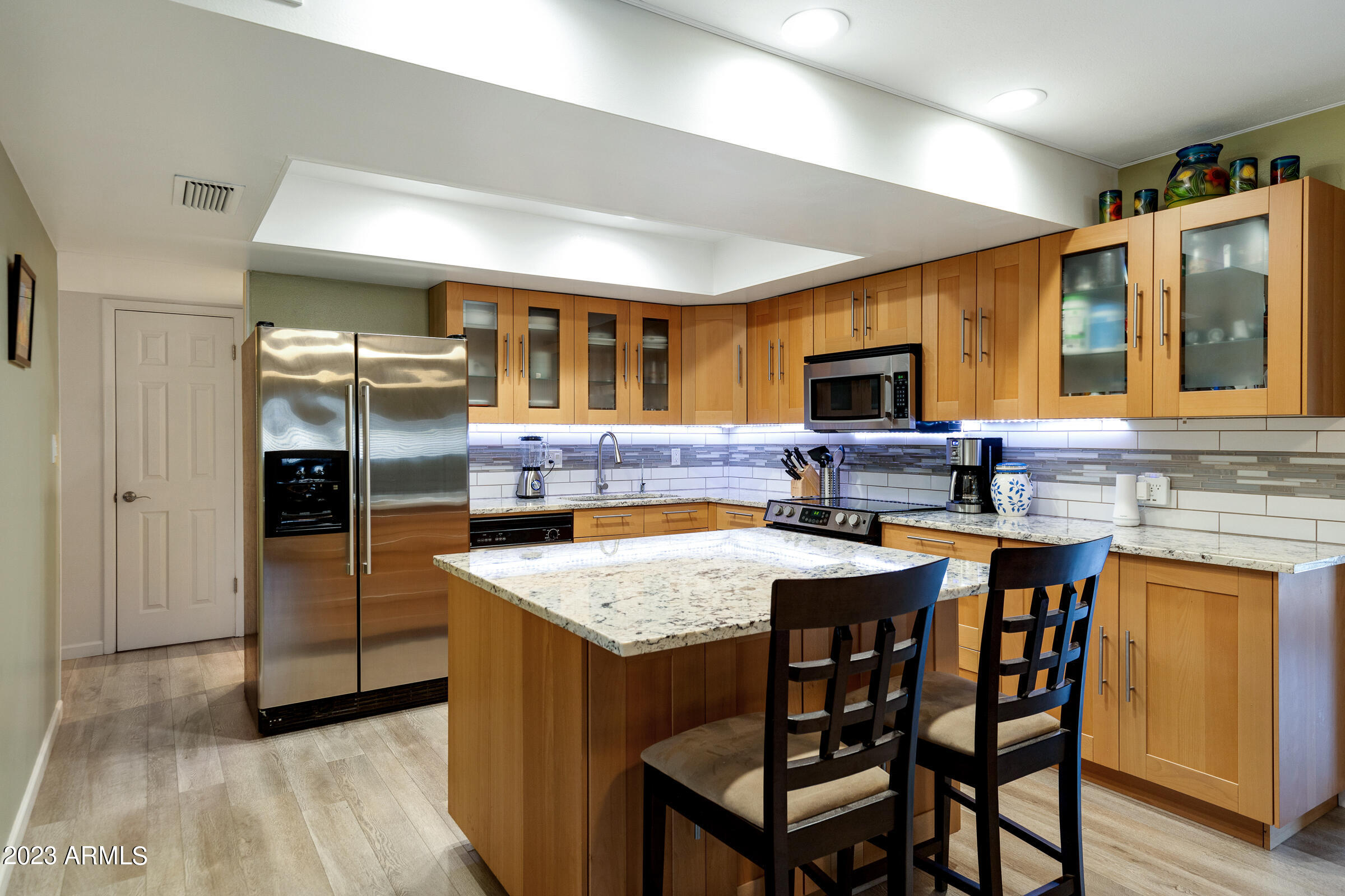 1206 East Del Rio Drive Tempe, AZ 85282 - Photo 13 of 55 1206 E Del Rio Dr-9