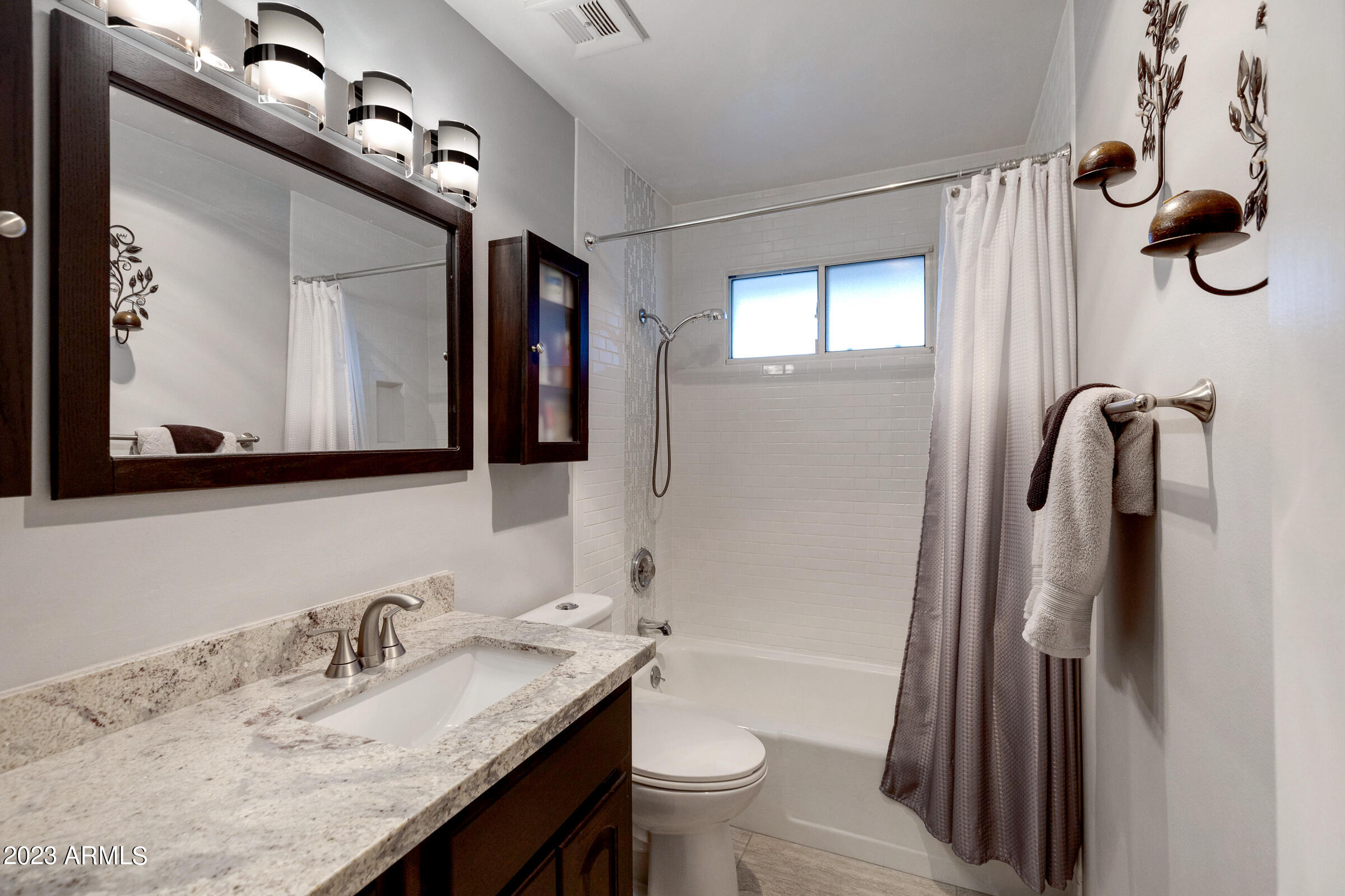 1206 East Del Rio Drive Tempe, AZ 85282 - Photo 29 of 55 1206 E Del Rio Dr-25