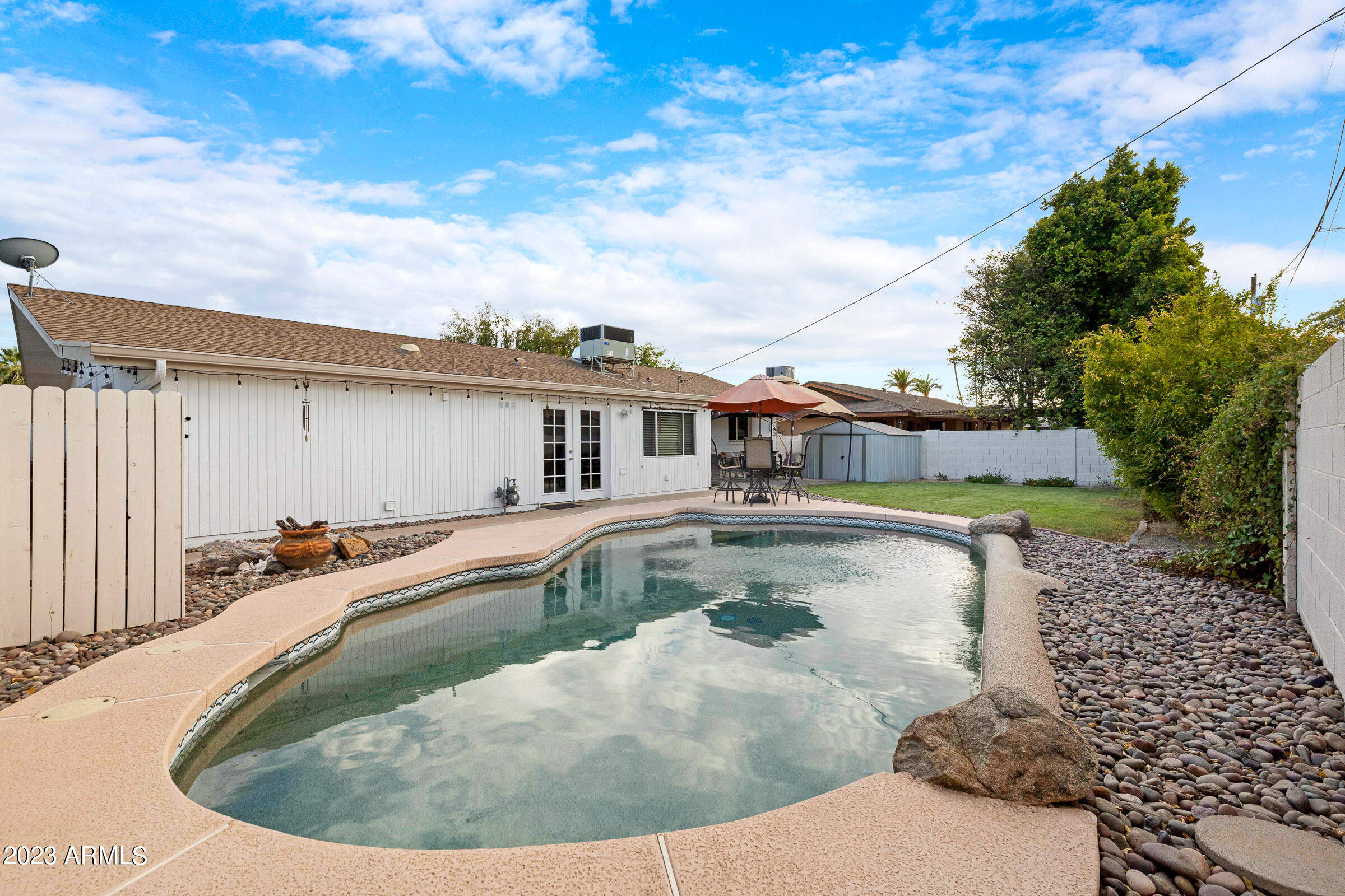 1206 East Del Rio Drive Tempe, AZ 85282 - Photo 33 of 55 1206 E Del Rio Dr-29