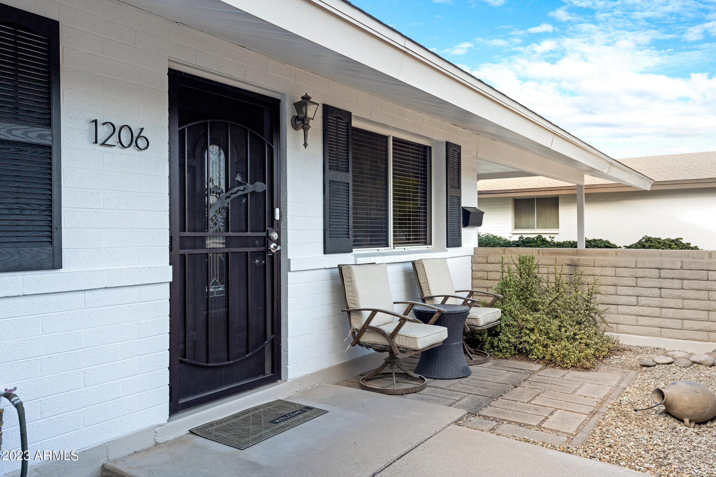1206 East Del Rio Drive Tempe, AZ 85282 - Photo 9 of 55 1206 E Del Rio Dr-5