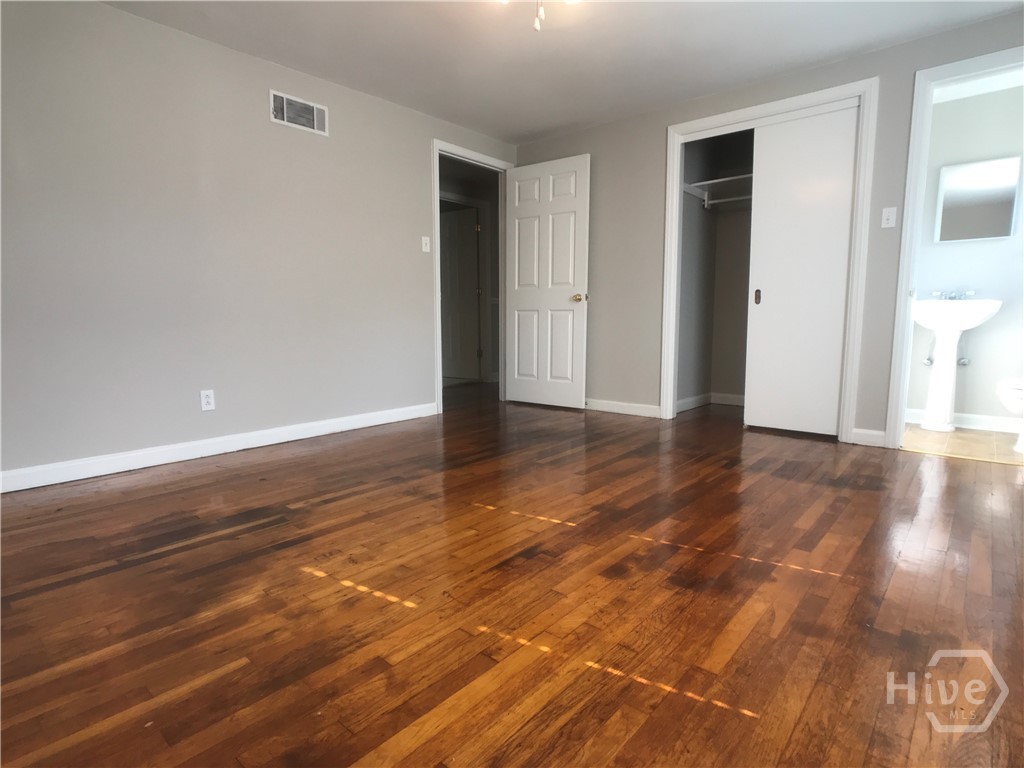 10609 Middleground Road Savannah, GA 31419 - Photo 5 of 10