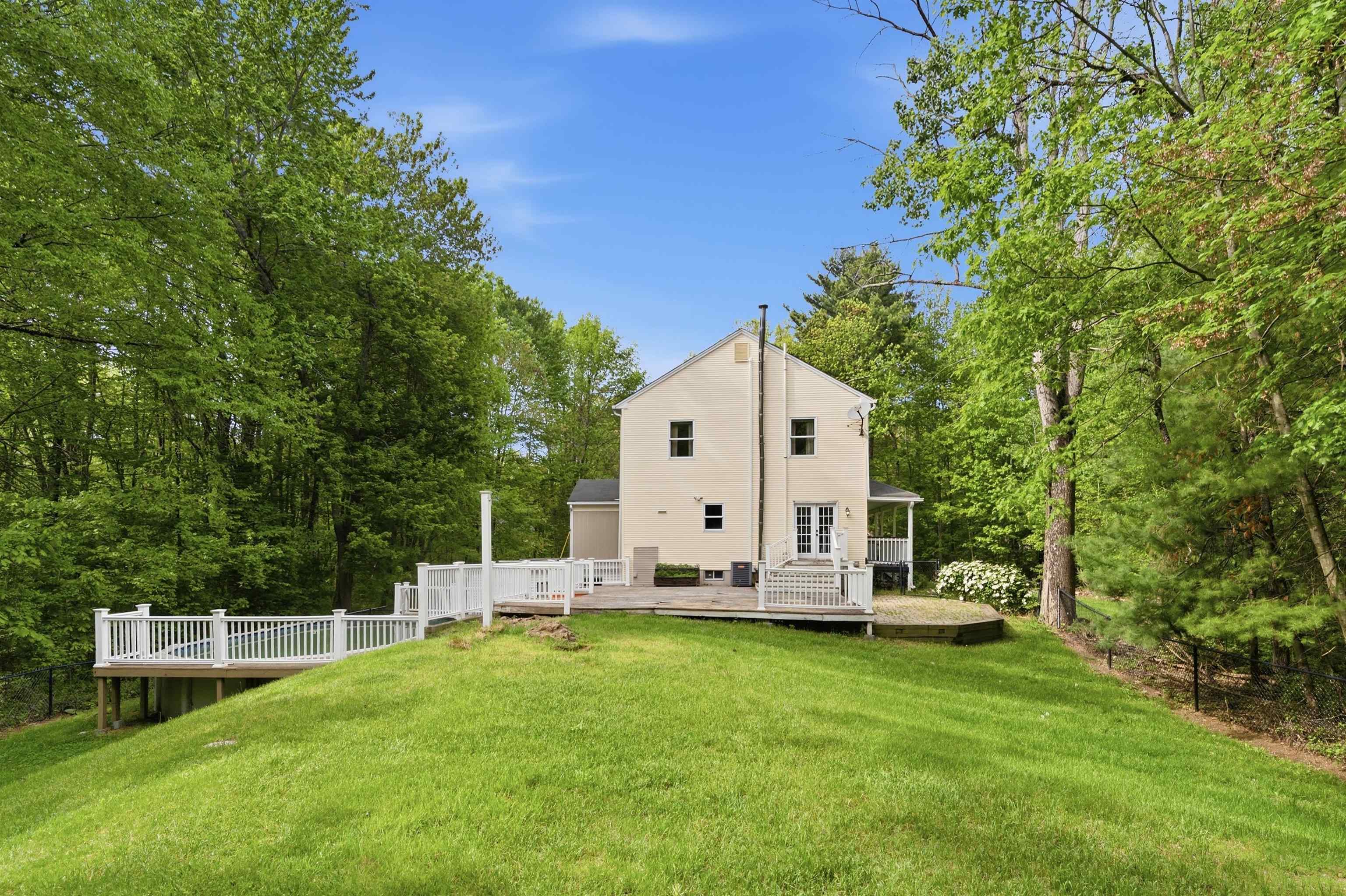 47 Noyes Road Londonderry, NH 03053 - Photo 44 of 51