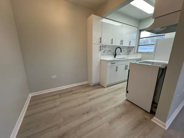 $1,650 | 932 South B Street, Lake Worth Beach, FL 33460