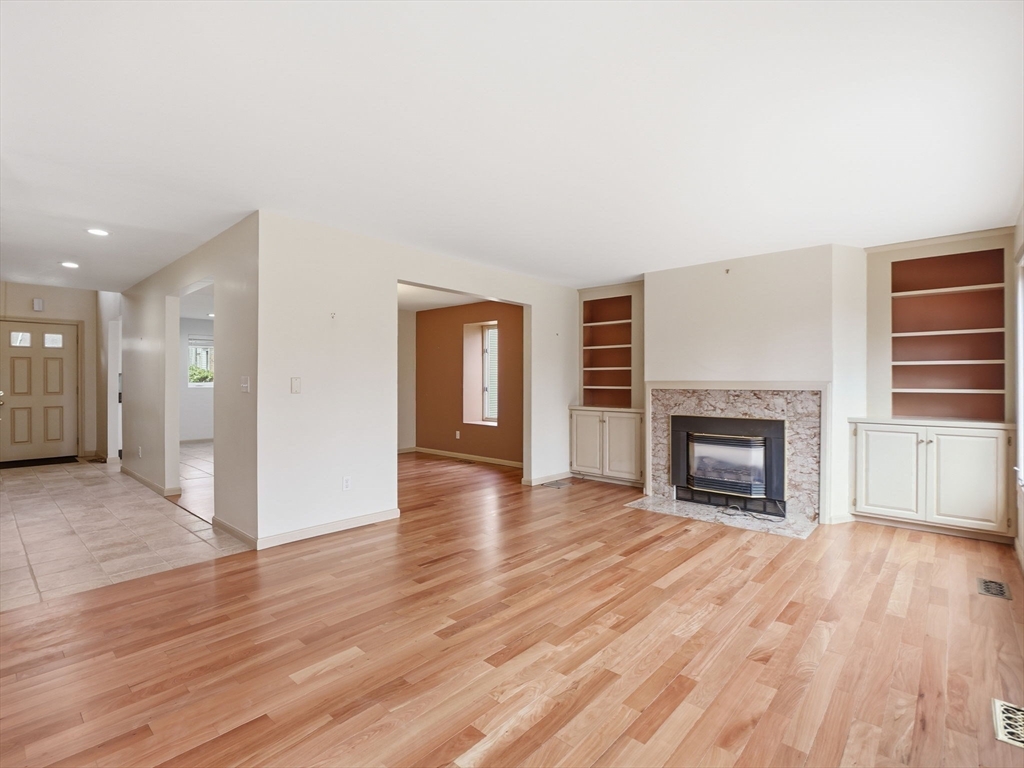 770 Salisbury Street, Unit 424 Worcester, MA 01609 - Photo 17 of 41