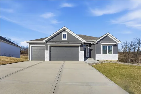 $537,500 | 502 7th Street, Smithville, MO 64089