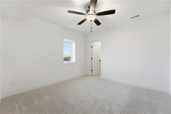$537,500 | 502 7th Street, Smithville, MO 64089