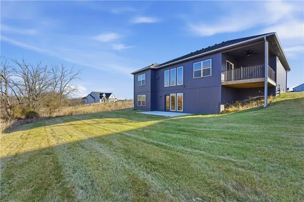 $537,500 | 502 7th Street, Smithville, MO 64089