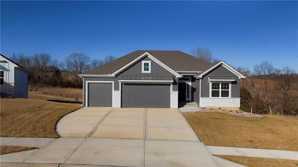 $537,500 | 502 7th Street, Smithville, MO 64089