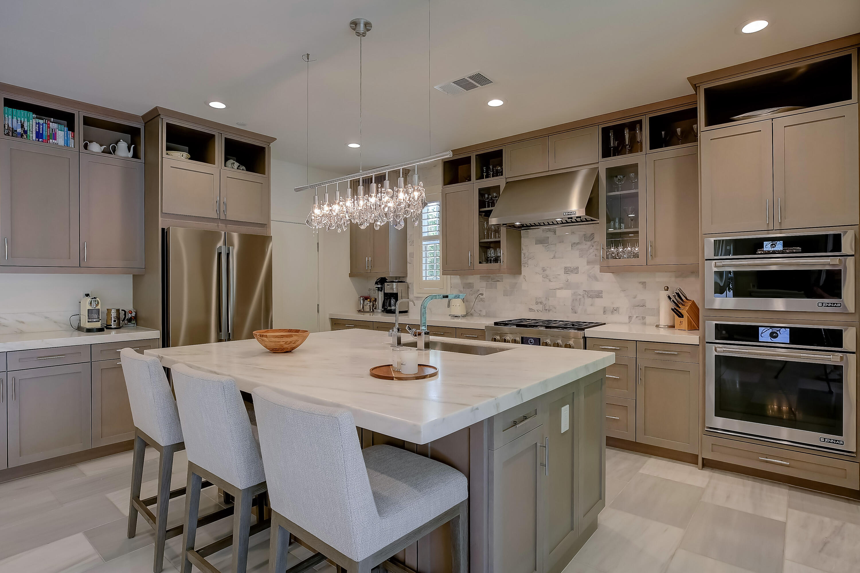 5445 Tree Farm Lane Santa Barbara, CA 93111 - Photo 4 of 49 Kitchen