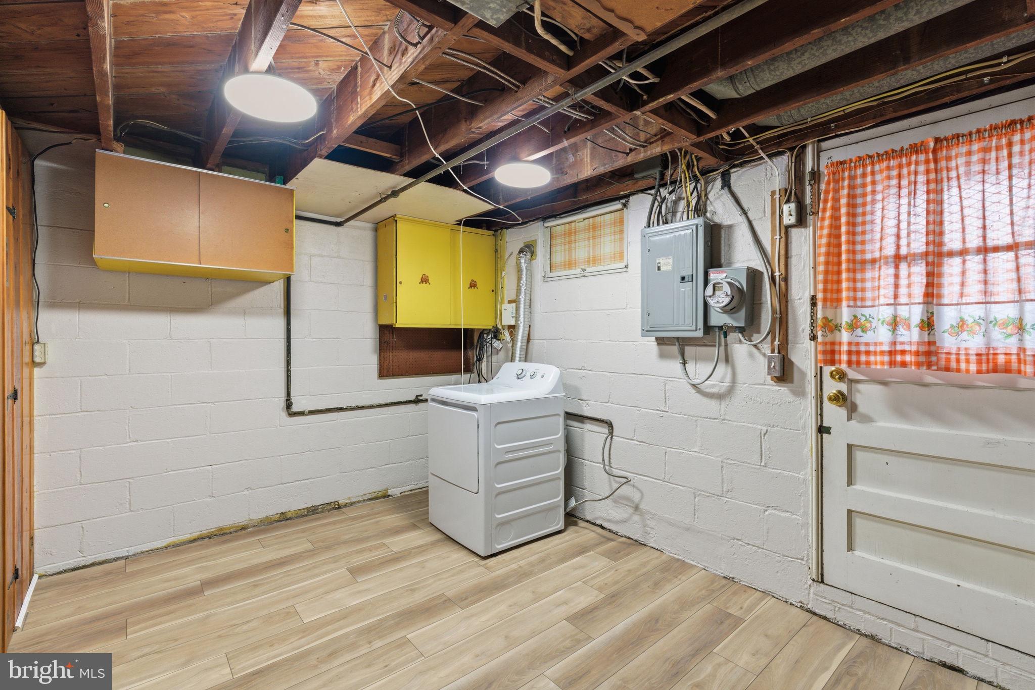 762 Fulbrook Road Dundalk, MD 21222 - Photo 26 of 34 Utility Room