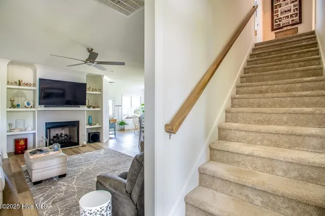 $743,000 | 402 Taylorwood Drive, Beaufort, NC 28516