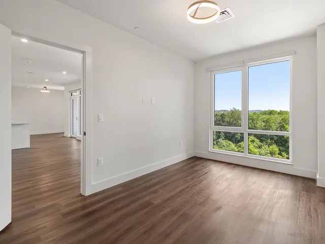 $499,999 | 125 Cambrian Way, Unit 618, Burlington, VT 05401