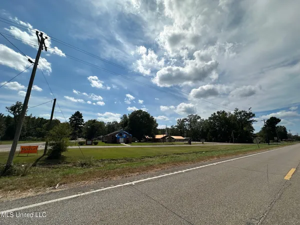 $125,000 | 624 Caraway Road, Hickory, MS 39332